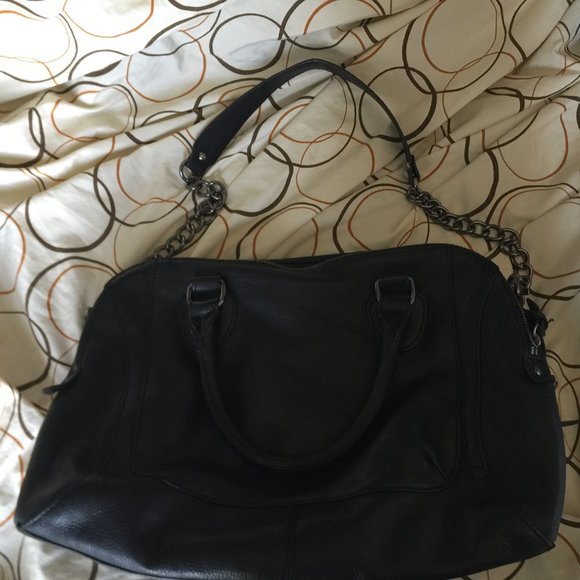 AUDREY BROOKE - Picture 3 of 10